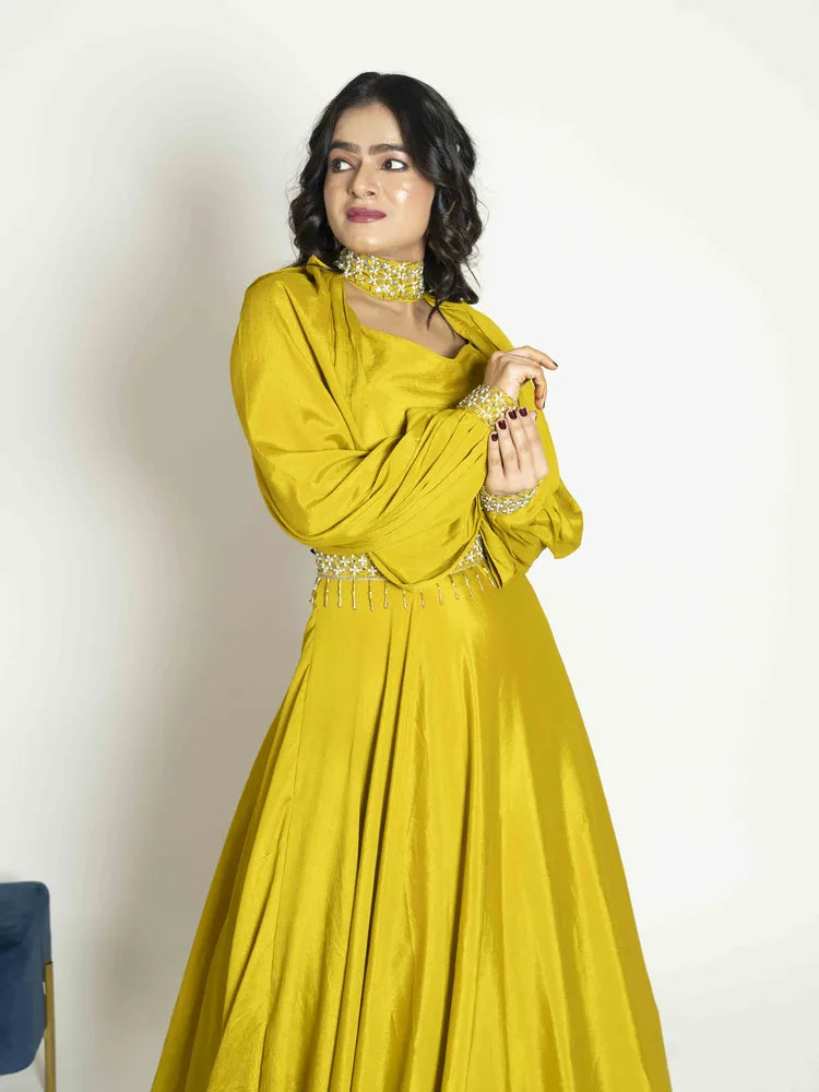Dual-Tone Charm – Gown with Belt