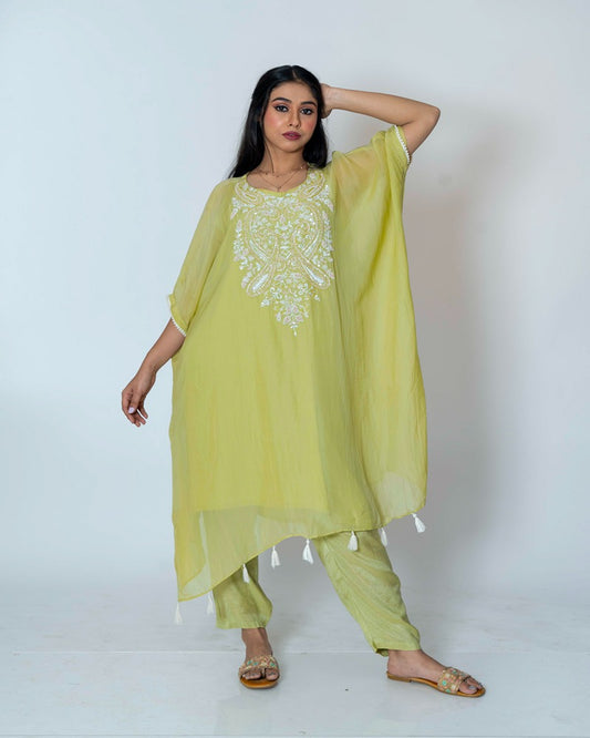 Pistachio Elegance Suit with Shatoon Plazo & Organza Dupatta